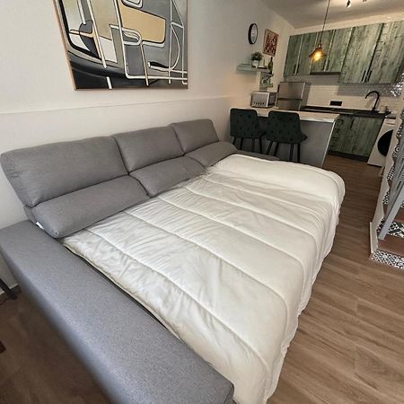 Loft Picasso Badajoz En Casco Historico Apartment Exterior photo